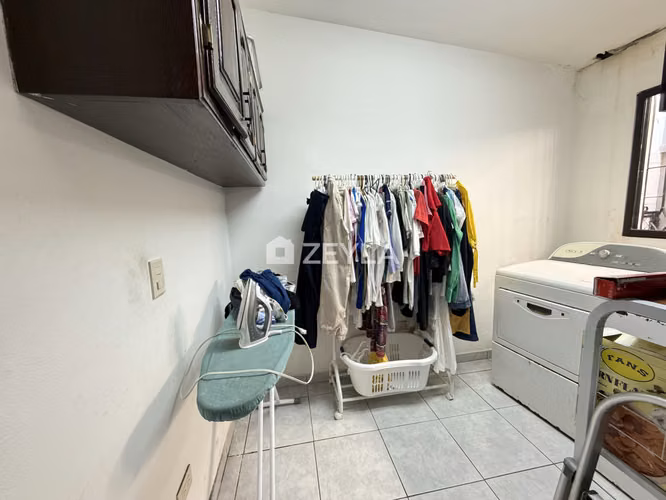 Se Vende Casa En Colonia Jardines del Valle