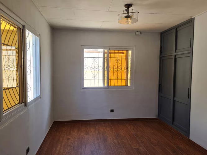 SE VENDE CASA RECIEN REMODELADA EN LOS ZORZALES SAN PEDRO SULA