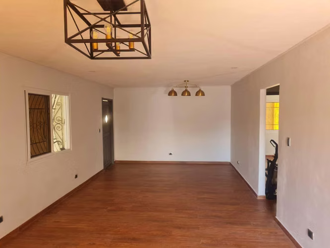 SE VENDE CASA RECIEN REMODELADA EN LOS ZORZALES SAN PEDRO SULA