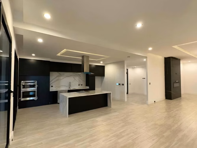 Venta de Hermosa Casa con Piscina, Totalmente Nueva, en Valle de Ángeles.
