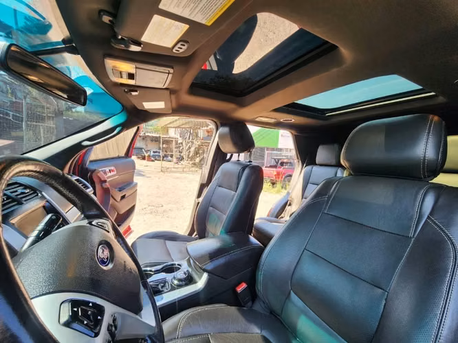 Ford explorer 4x4 recién ingresado techo panorámico 2014