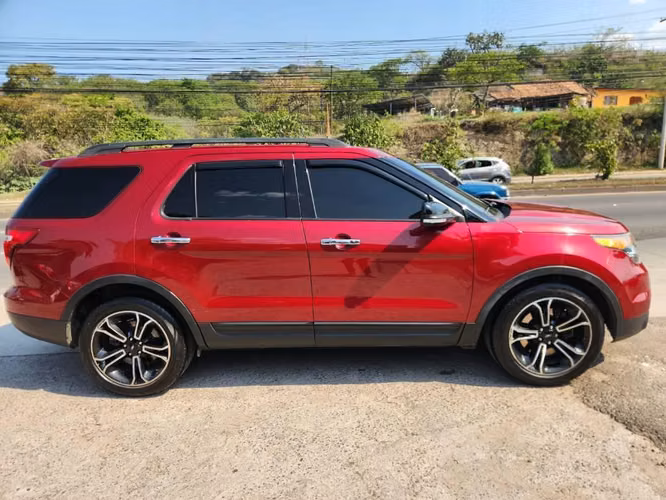 Ford explorer 4x4 recién ingresado techo panorámico 2014