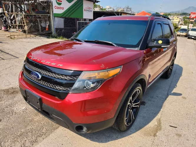 Ford explorer 4x4 recién ingresado techo panorámico 2014