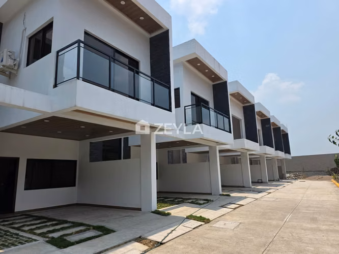 Se Alquila Townhouse Nuevo En Residencial Juan Lindo, SPS