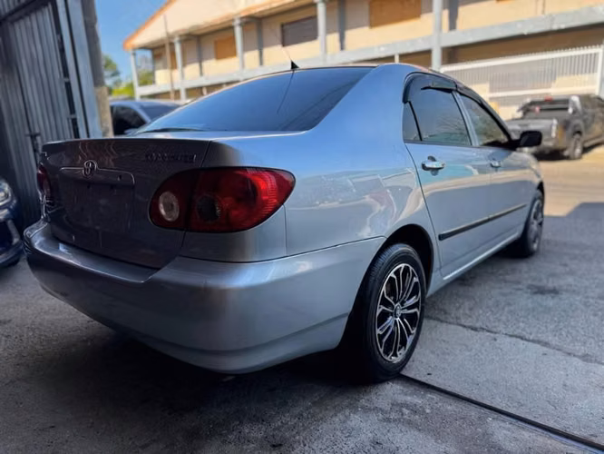TOYOTA COROLLA CE AÑO 2007