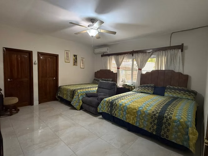 Hermosa casa en Venta. San Roberto de Sula.