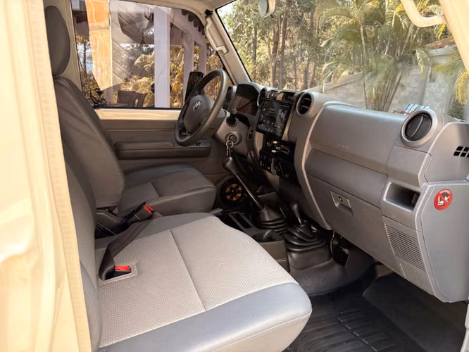 Toyota land cruiser pickup