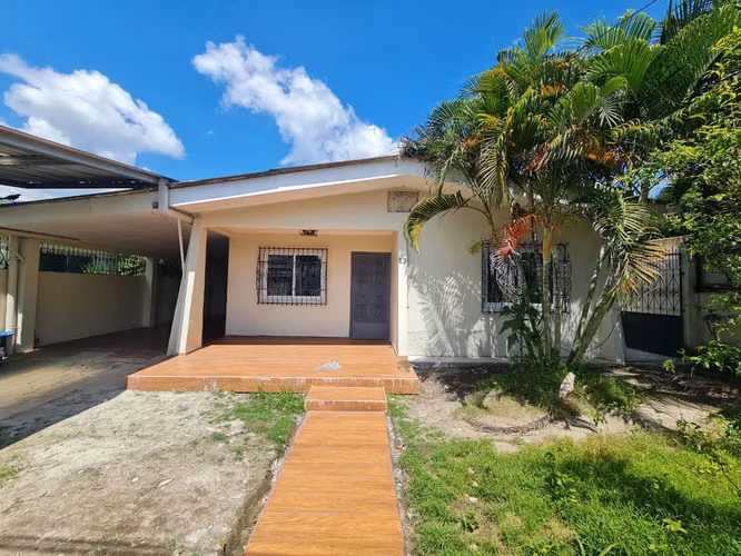  Casa en Venta | Residencial Los Zorzales – Bulevar del Norte, San Pedro Sula