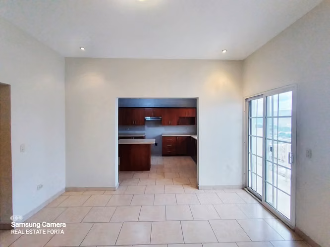 Venta de Hermosa Casa, en la Residencial Mirador de las Uvas, en Tegucigalpa. - Imagen 6