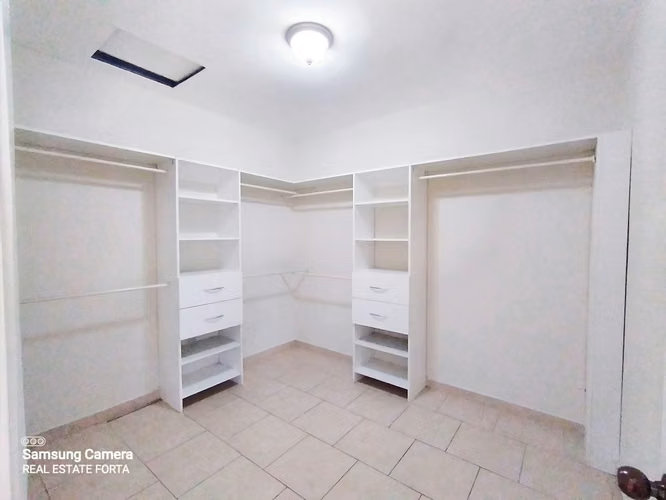 Venta de Hermosa Casa, en la Residencial Mirador de las Uvas, en Tegucigalpa. - Imagen 12