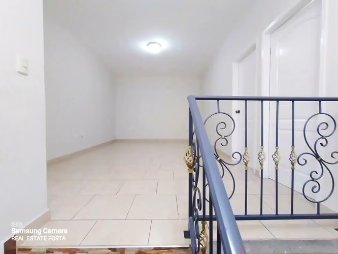 Venta de Hermosa Casa, en la Residencial Mirador de las Uvas, en Tegucigalpa. - Imagen 8
