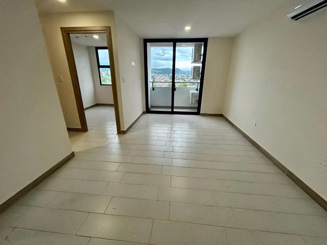 Alquiler apartamento con linea blanca en Lirios de Miraflores - Imagen 5