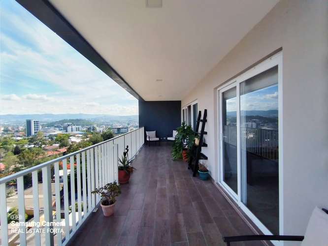 Alquiler de Hermoso Apartamento Amueblado, en la Torre Urbana Lara, en Tegucigalpa N11.
