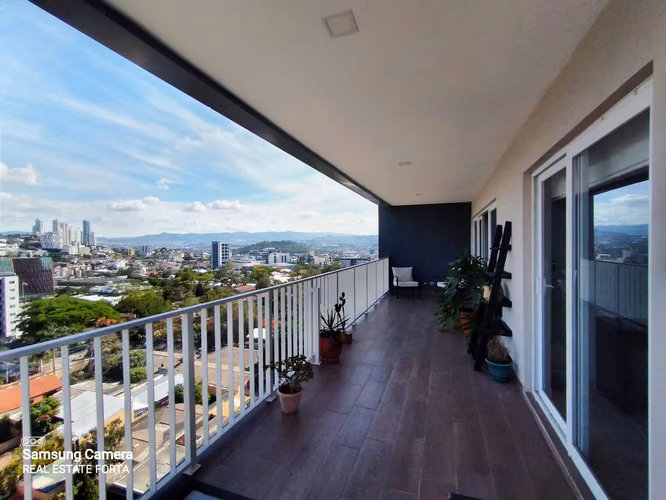 Alquiler de Hermoso Apartamento Amueblado, en la Torre Urbana Lara, en Tegucigalpa N11.