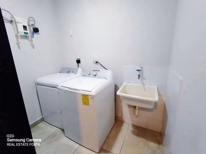 Alquiler de Hermoso Apartamento Amueblado, en la Torre Urbana Lara, en Tegucigalpa N11.