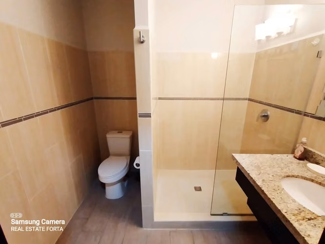 Alquiler de Hermoso Apartamento Amueblado, en la Torre Urbana Lara, en Tegucigalpa N11.