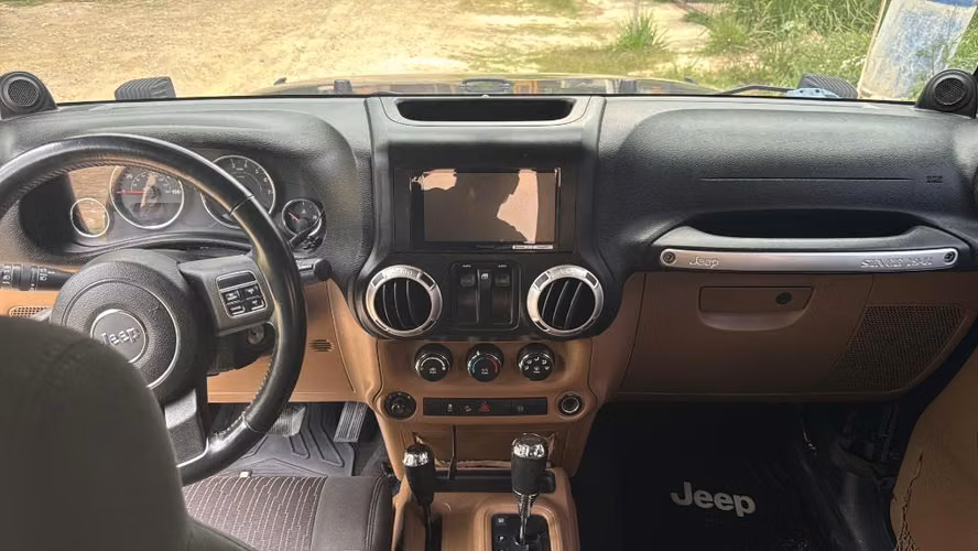 Jeep wrangler Sahara