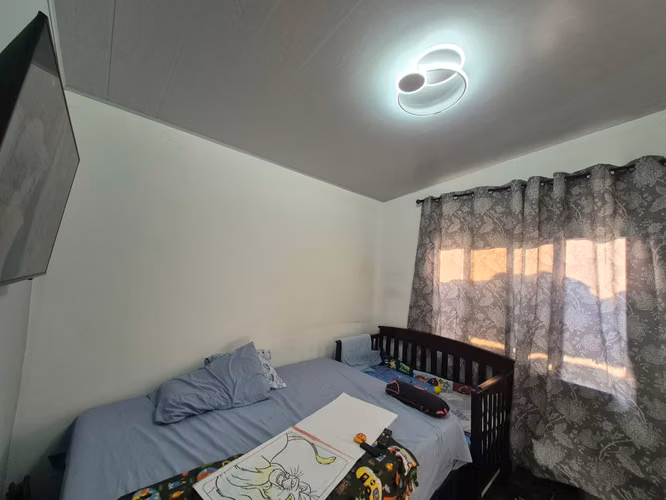VENTA DE CASA AMPLIA EN ZONA LAS TAPIAS CONTIGUO A LA ACADEMIA MILITAR - Imagen 5