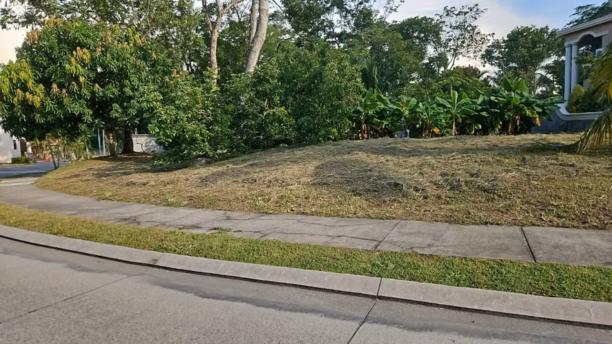 Se Vende Terreno en Portofino Hills - Imagen 4