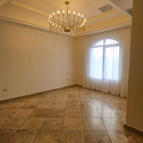 Se Renta Hermoso Penthouse Col. Lomas del Guijarro - Imagen 4