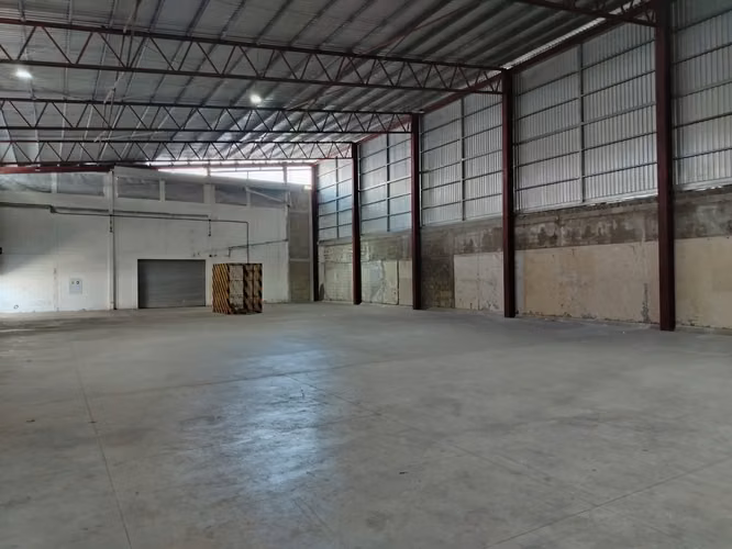 Se Alquila Bodega en Bulevar del Norte - Imagen 6