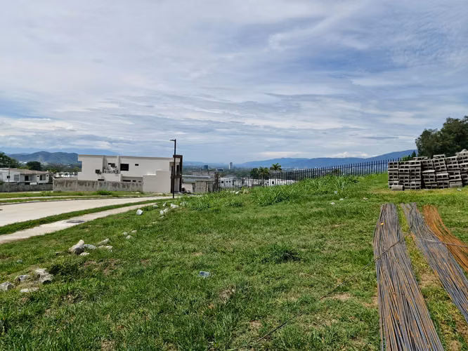 En Venta | Lote de Esquina en Bosques de Jaragua – San Pedro Sula - Imagen 4