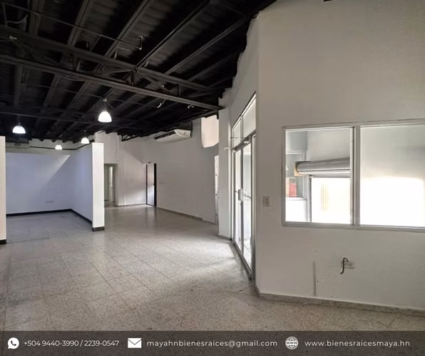 ¡Se vende edificio comercial en Boulevard del Norte, Comayagüela!