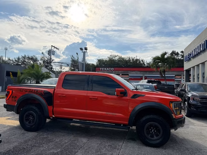 Ford f150 raptor 2023 full lujo con garantía de agencia