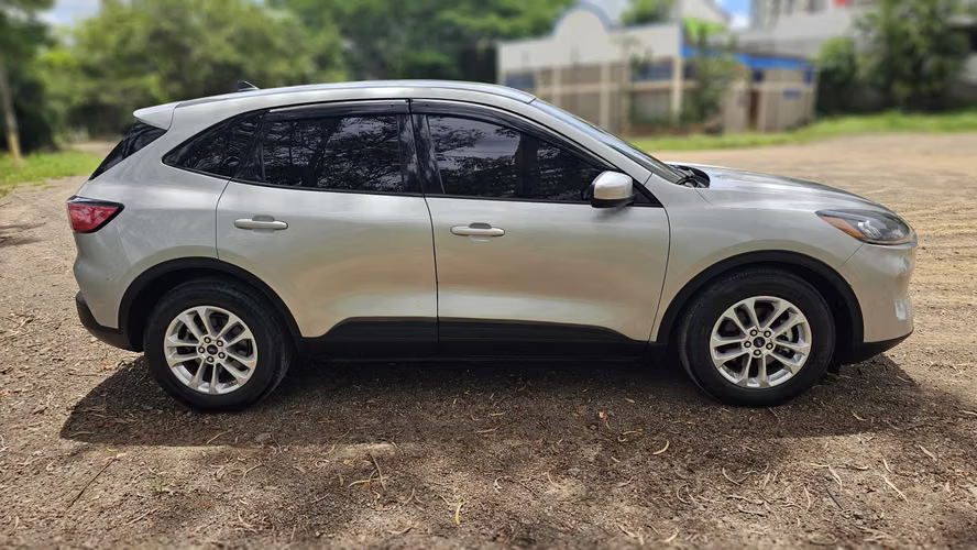 Ford Escape SE 2020 | 1.5 EcoBoost | 49,584 km | Tegucigalpa