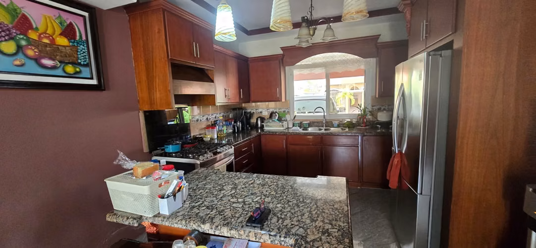 Se Vende Casa 1 Nivel En Residencial Salamanca - Imagen 3