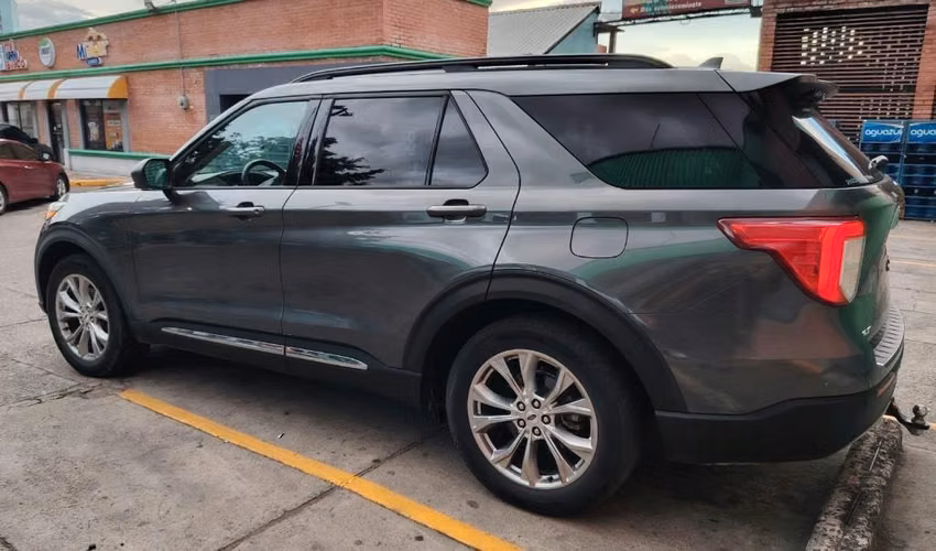 FORD EXPLORER XLT 2020 ¡NUNCA CHOCADO!