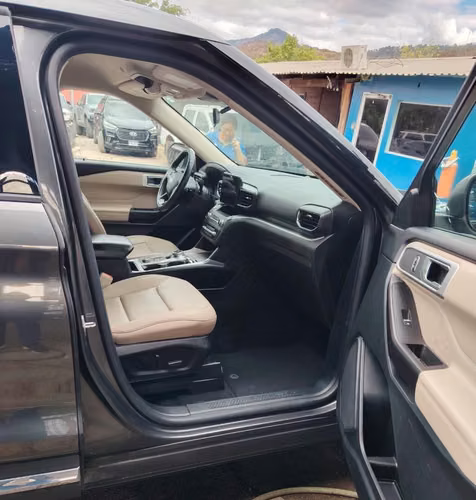 FORD EXPLORER XLT 2020 ¡NUNCA CHOCADO!
