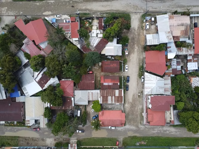 Propiedad de 3 casas en venta - Imagen 3