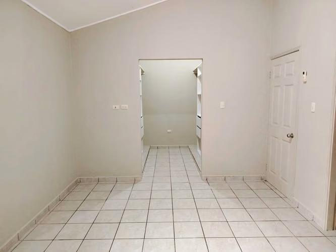 Casa en venta, Residencial Santa Mónica, sector norte SPS - Imagen 4