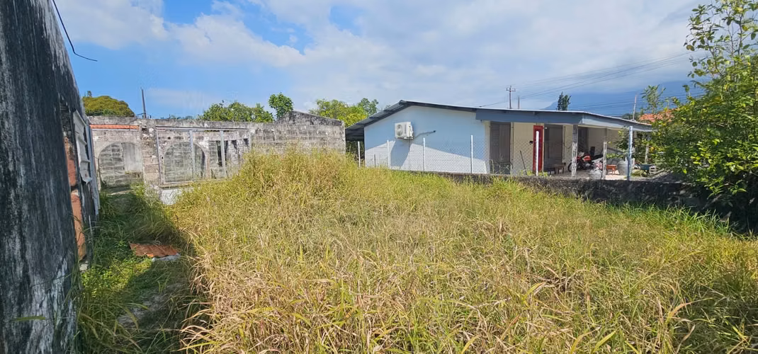 Se Vende Lote de Terreno en Colonia El Sauce.