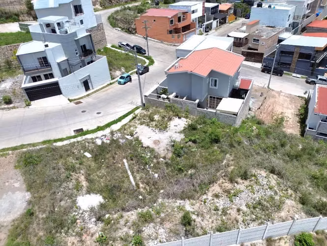 Venta de terreno en Villa Toscana - Imagen 5