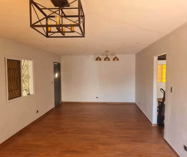 Se Vende Casa recién remodelada en Los Zorzales - Imagen 4