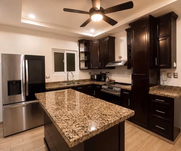Se Alquila Casa amueblada en Res. Villa San Antonio - Imagen 3