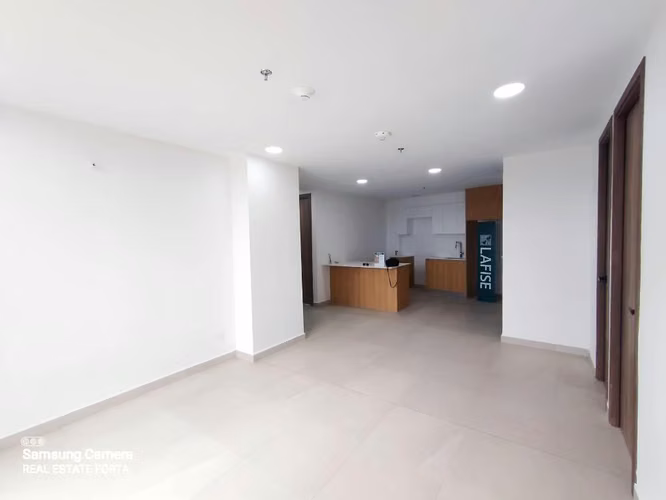 Venta de Hermoso Apartamento, en la Torre Zima Uno, en las Lomas del Guijarro, en Tegucigalpa N56.