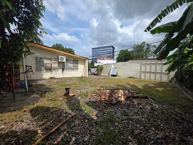 Se alquila casa comercial en Colonia Trejo san pedro sula - Imagen 8
