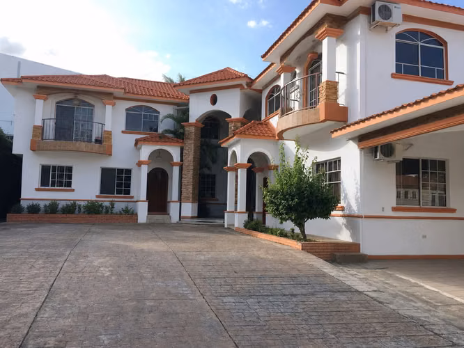 Se Vende Complejo de Apartamentos - Imagen 1