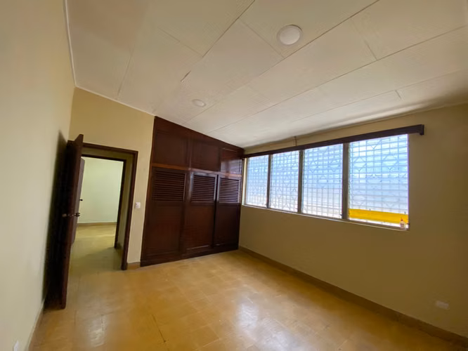 Se Renta Casa  para uso comercial - Imagen 8