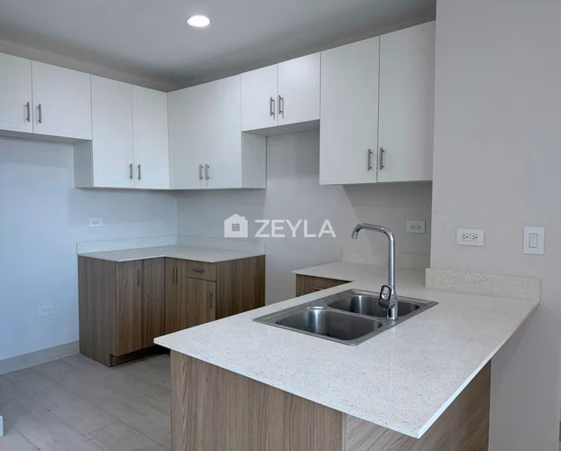 Se Alquila Apartamento En Condominios Masdevall, SPS