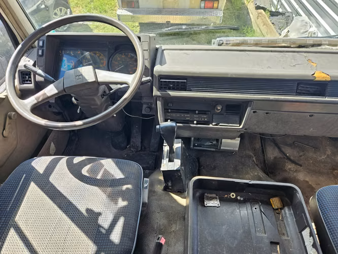MITSUBISHI FUSO 1995
