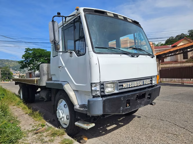 MITSUBISHI FUSO 1995