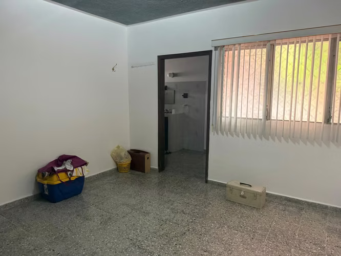 Se Renta Casa para Oficinas Col. Inestroza