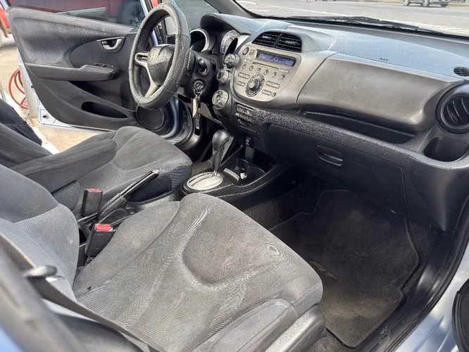 precioso ,Honda Fit ,  año 2009 , Sport , recién ingresado .