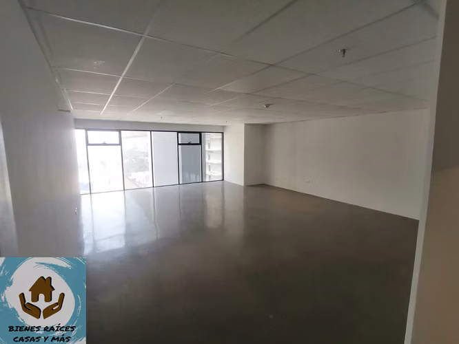 LOCAL EN VENTA PARA OFICINA EN TORRE ARTEMISA, IDEAL PARA CUALQUIER TIPO DE OFICINA