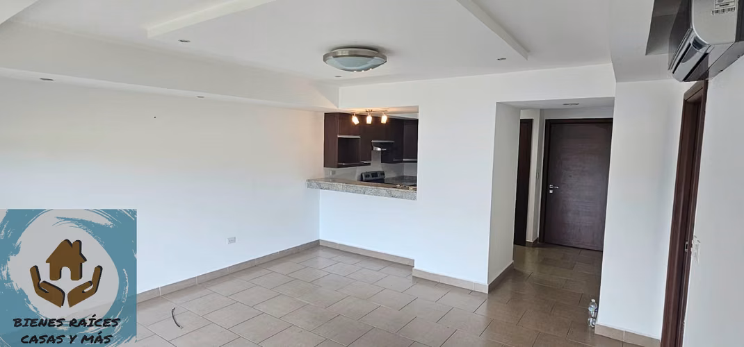 APARTAMENTO AMUEBLADO EN ALQUILER EN TORRE DEL BLVD SUYAPA CERCA DE LA UNAH