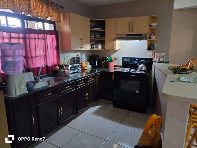 SE VENDE EDIFICIO DE APARTAMENTOS-Residencial Santa Mónica - Imagen 2